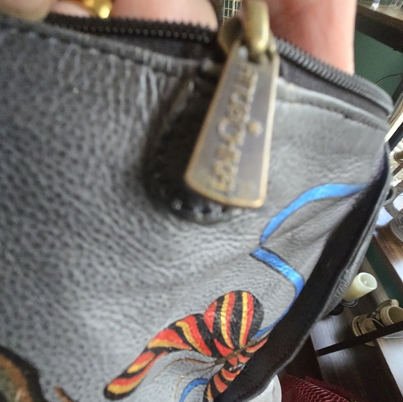 Anuschka LARGE TOTE- A Work of art! Desert Rose pattern. Excellent Condtion. - Picture 11 of 16